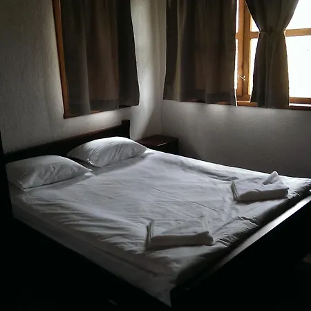 Hytte Ethnocomplex *